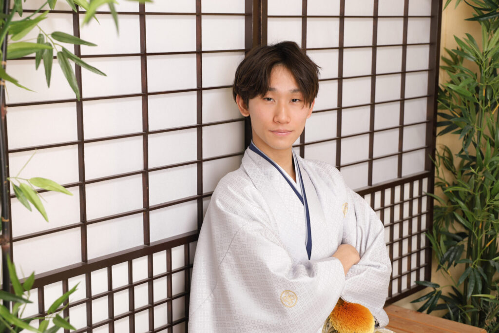 奈良市・大和郡山市・平群町の成人式_フォトスタジオワタナベ(渡辺写真館)柏木店_男性成人_袴_スタジオ撮影_写真_前撮り_後撮り