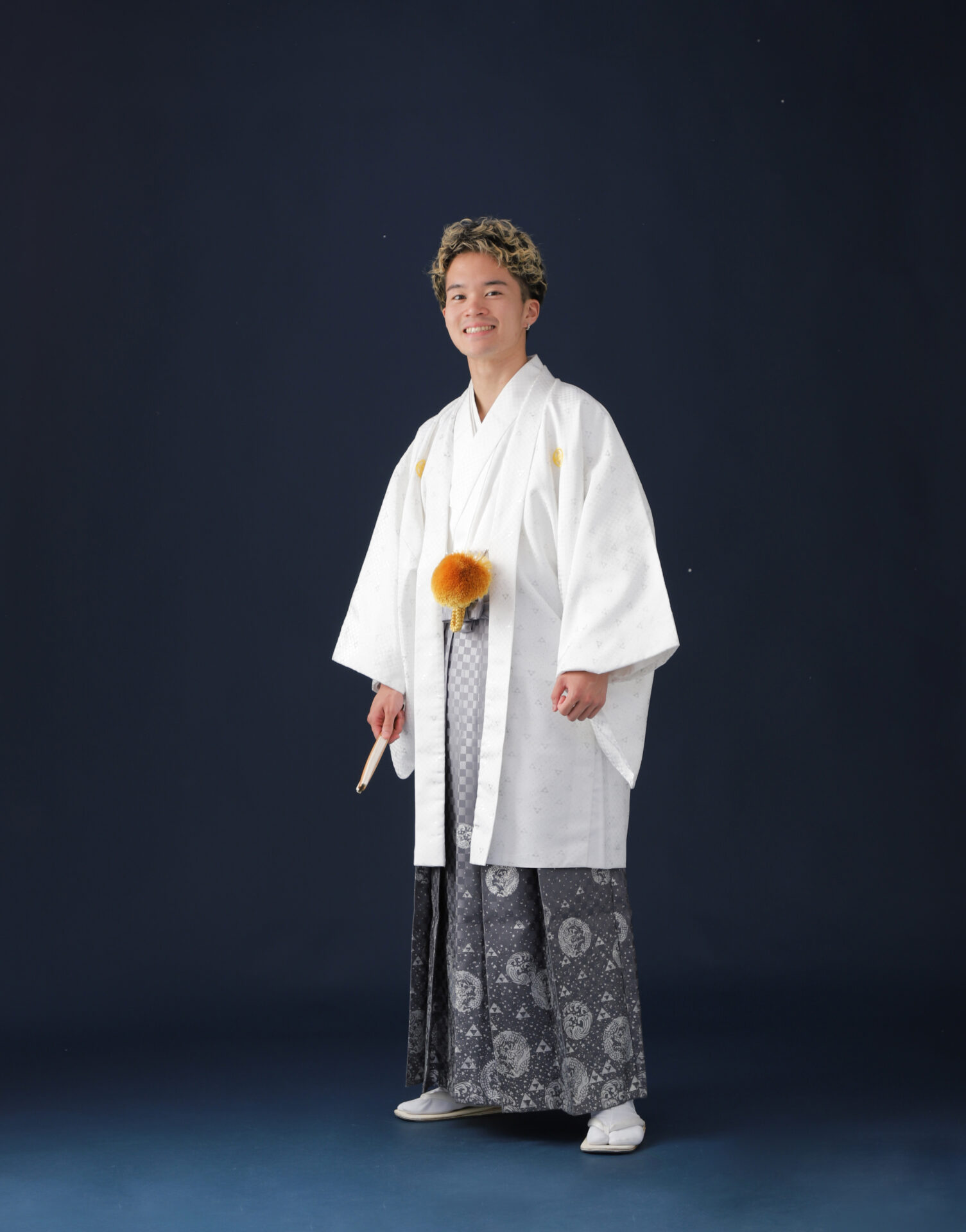 奈良市・大和郡山市・平群町の成人式_フォトスタジオワタナベ(渡辺写真館)_男性_袴_写真