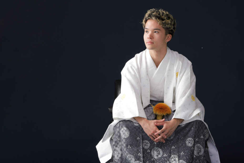 奈良市・大和郡山市・平群町の成人式_フォトスタジオワタナベ(渡辺写真館)柏木店_男性成人_袴_スタジオ撮影_写真_前撮り_後撮り